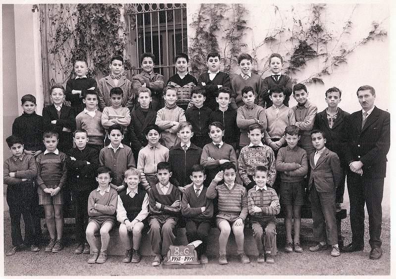 s_1958-1959_8eme garcons.jpg - Saint-Aulaire - TANGER / MAROC - Année scolaire 1958-1959. Classe 8ème Photos communiquées par Christian J. Mari.